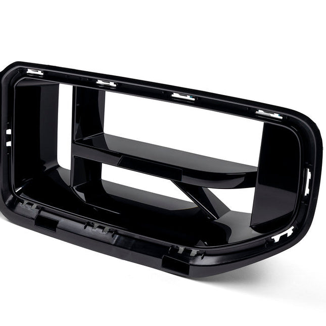 BMW G87 M2 CS Front Grille detail