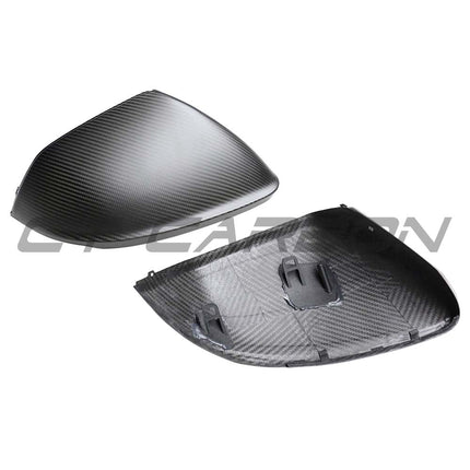 Matte carbon fibre mirror cover finish detail
