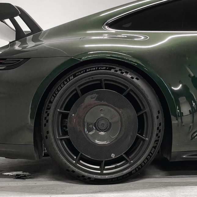 Gold Leaf Aero Discs EVO 911 GT3 992.2 fitted