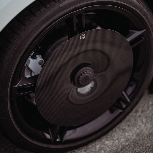 Gold Leaf Aero Discs EVO Taycan fitted