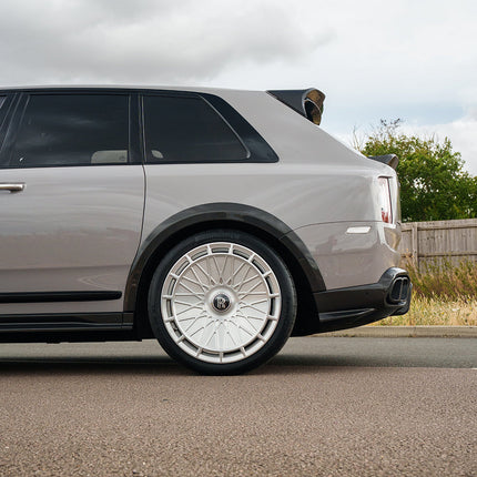 Cullinan carbon fibre front splitter and wide arches