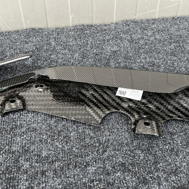 Ferrari 488 Pista Right Lateral Spoiler, Carbon Fiber, Glossy, OEM, Part Number: 824298, view 3