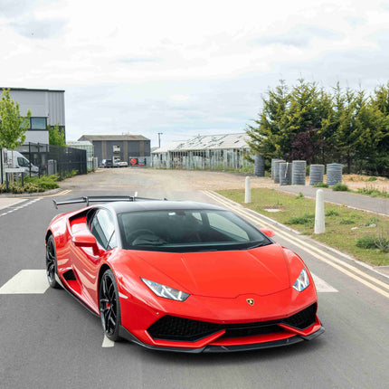 Lamborghini Huracan carbon full kit fitted