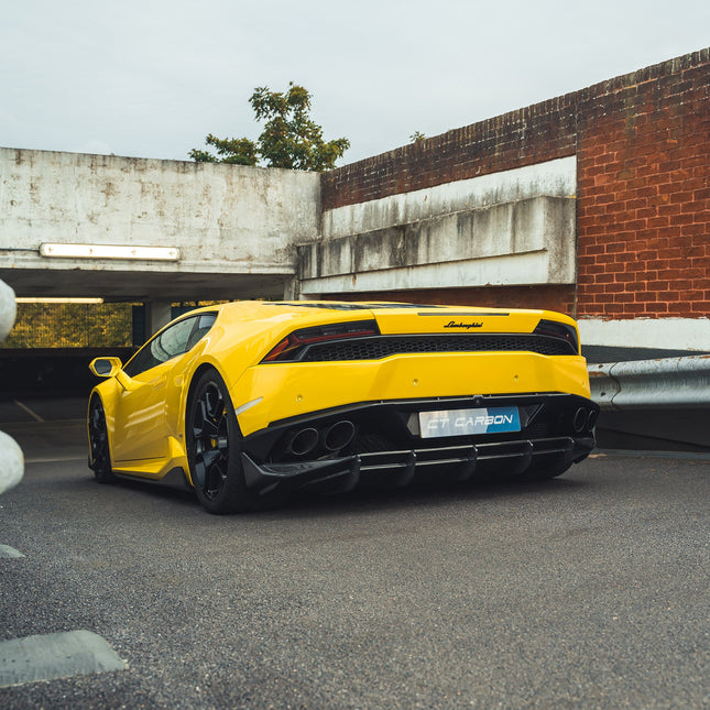 Lamborghini Huracan carbon fibre kit front angle