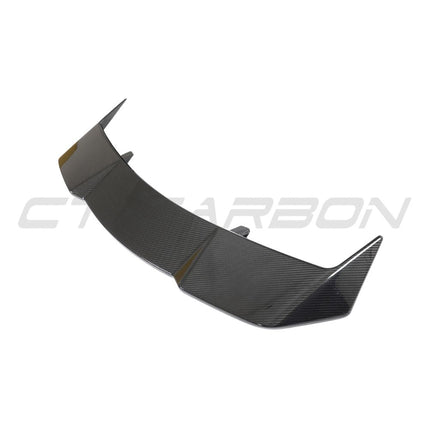 Lamborghini Urus carbon roof spoiler close up