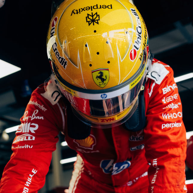 Ferrari Lewis Hamilton Silverstone 2026 Special Edition Helmet, 1:1 Scale (LO0R2658EXT0001f170), image 1
