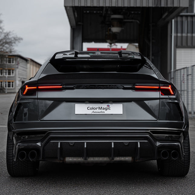 Lamborghini Urus carbon fibre boot spoiler close up