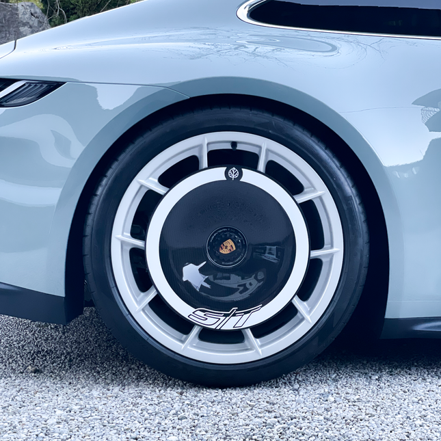 Gold Leaf aero discs 911 S/T detail
