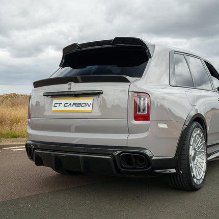 Rolls Royce Cullinan Carbon Fibre Middle Spoiler close up