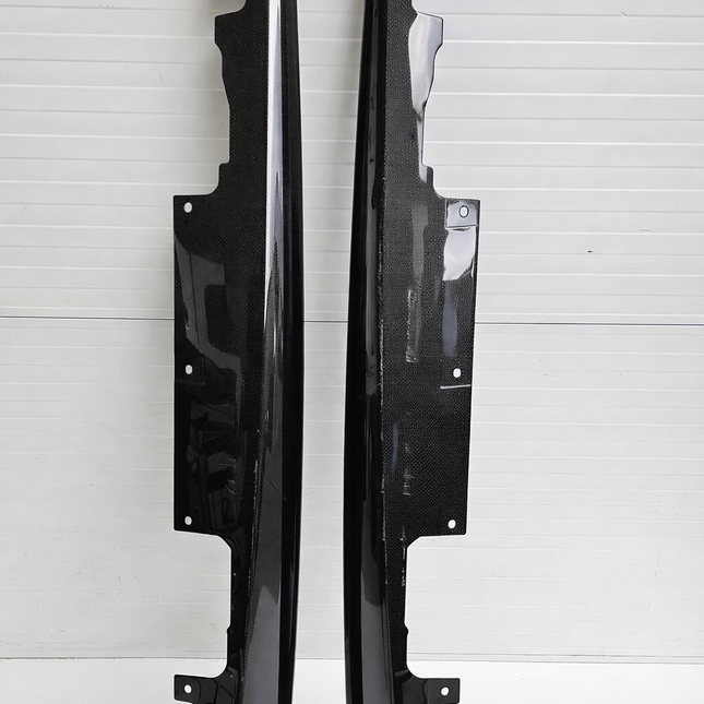 Ferrari Roma F169 Side Skirts, Door Sill, Carbon Fiber, OEM, Part Number: 927061, 927060