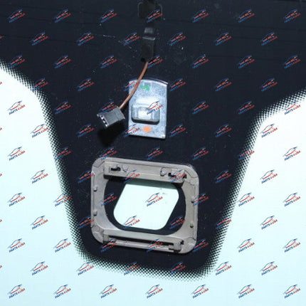 Ferrari 458 Italia Coupe Windshield, Aftermarket 1-to-1, Part Number: 81362600