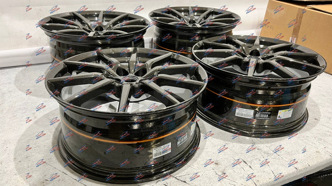 Ferrari 488 Pista Carbon Fiber Wheels Set, OEM, Part Number: 866267, view 12