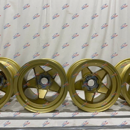 Ferrari 512 BB and 365 GTB4 Daytona Magnesium Wheel Set, 1970s