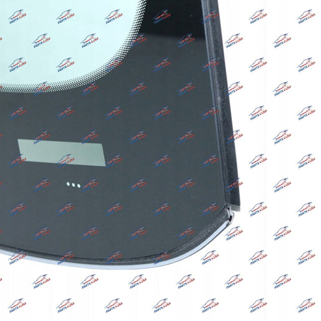 Ferrari FF Windshield, Geneva Version, Aftermarket, Part Number 81849900, view 2
