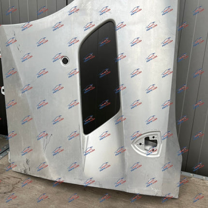 Ferrari GTC4 Lusso Front Fender, Left + Right, OEM, Part Number: 86520111