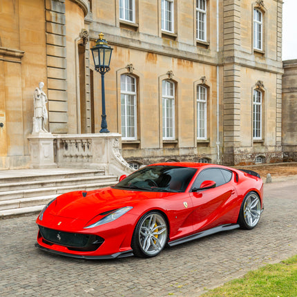 Ferrari 812 Superfast carbon fibre front splitter