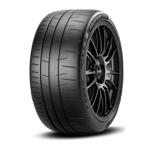 Pirelli P Zero Trofeo RS rear tyre for Porsche 911 S/T 335/30ZR21
