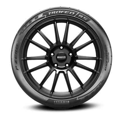 Pirelli P Zero Trofeo RS tread pattern front