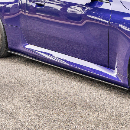 TREVORA G87 M2 Carbon Flat Side Skirt Set installed